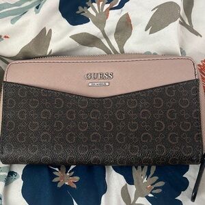 Guess wallet